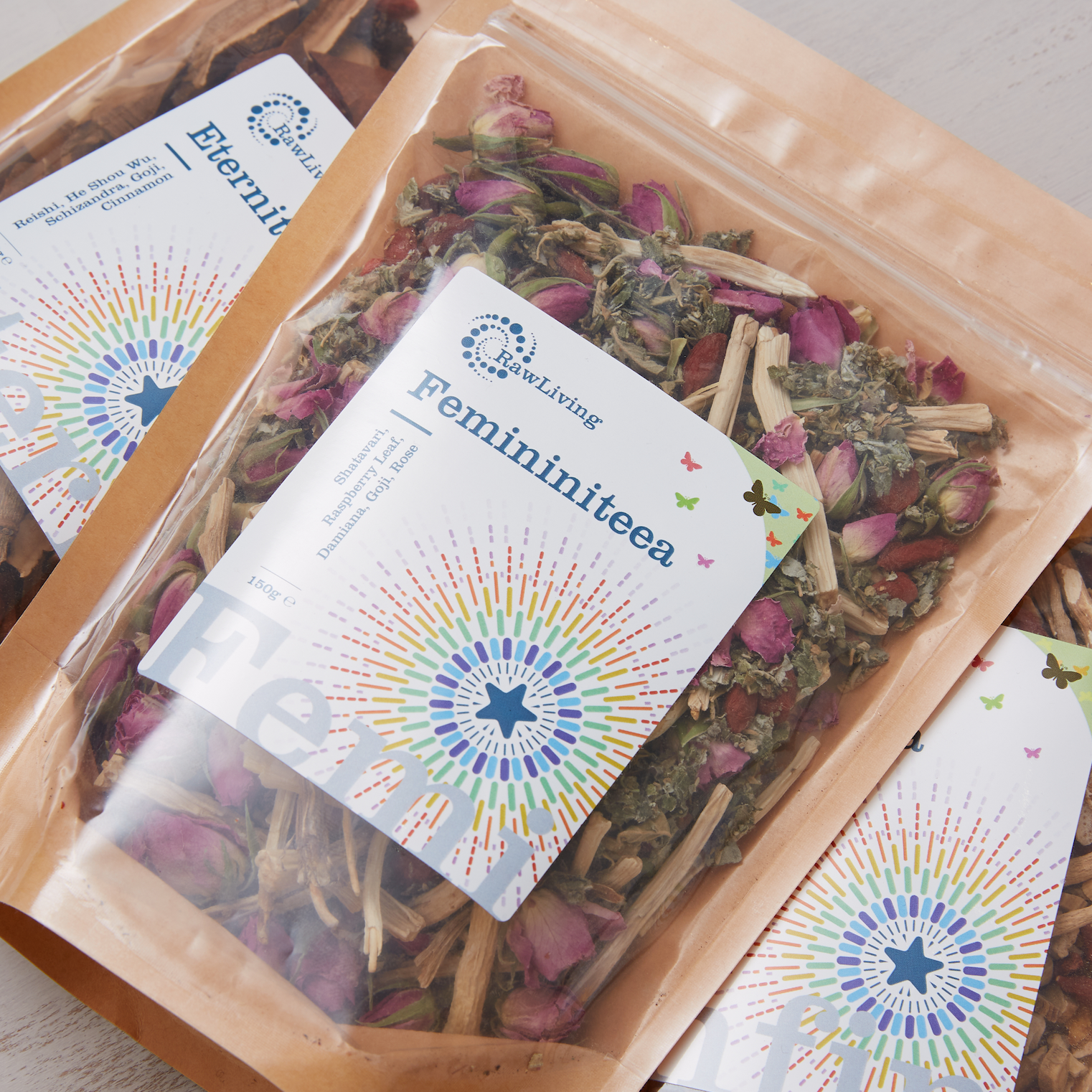 Raw Living Femininiteea