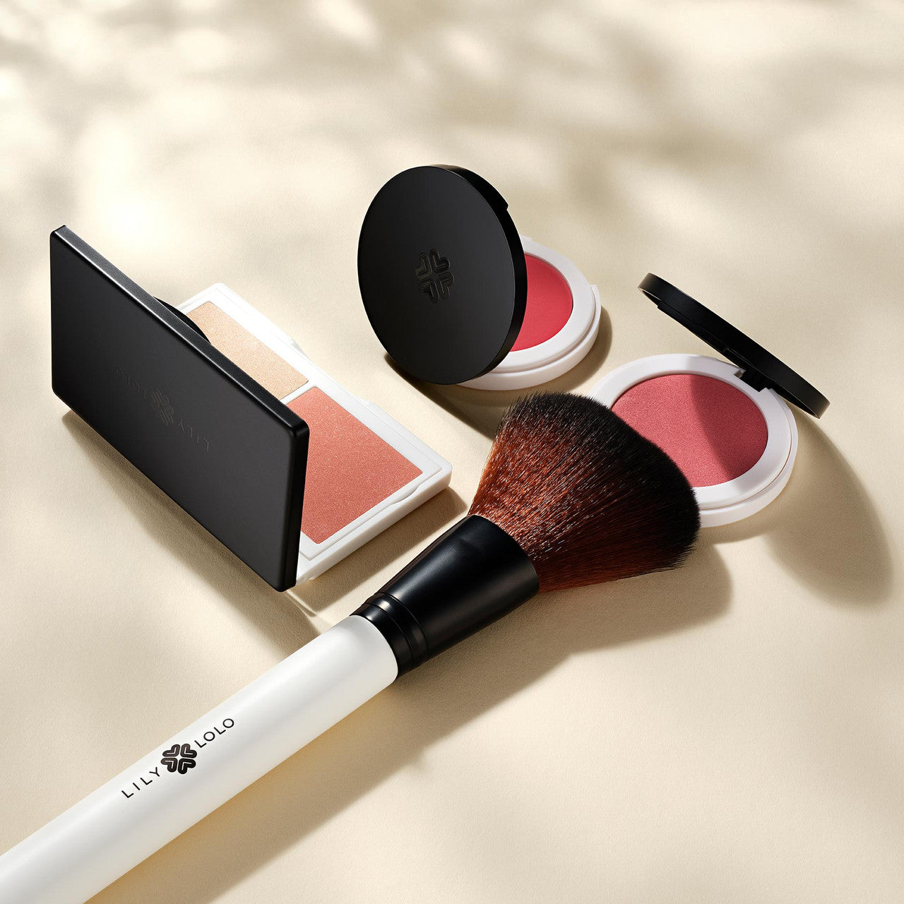 Lily Lolo Powder Brush